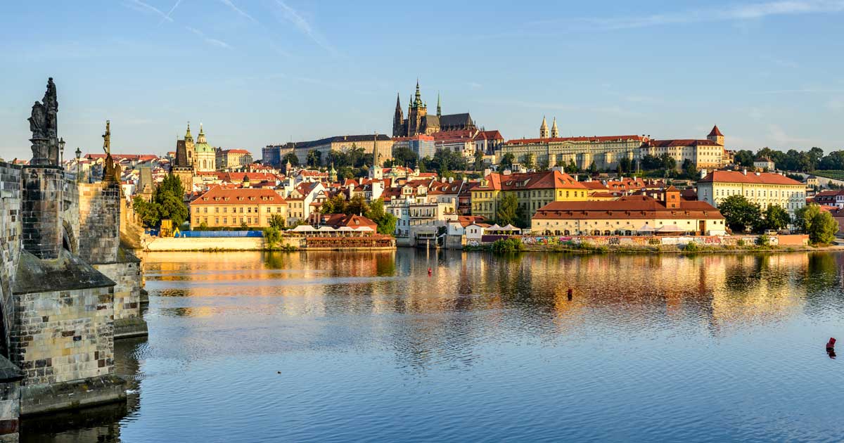 Prague Image: cge2010 / Adobe Stock