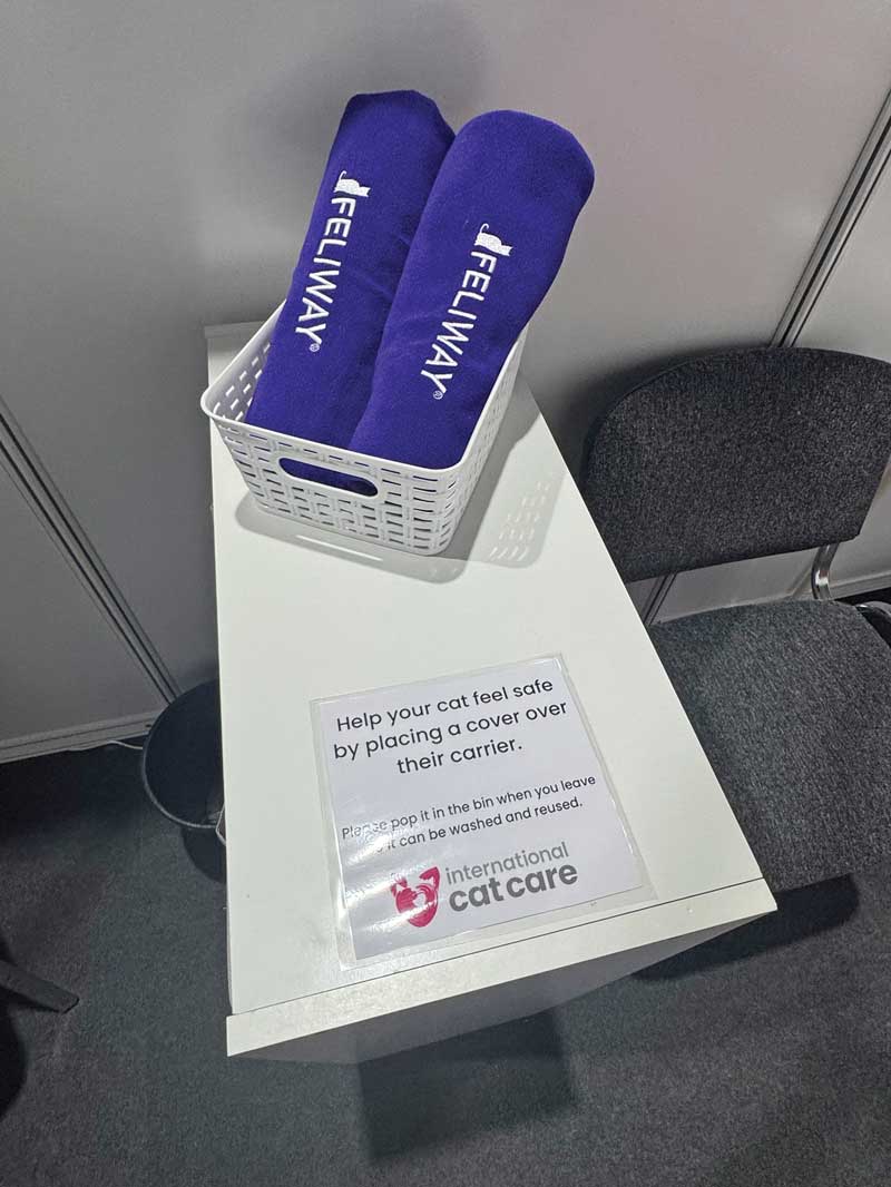 Figure 6. Providing covers for cat carriers helps reduce exposure to stressors, so cats feel less vulnerable in the waiting area. Image: International Cat Care