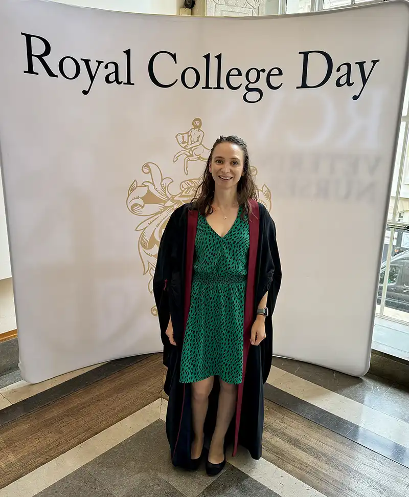 Zara Kennedy attending Royal College Day ©Vets Now